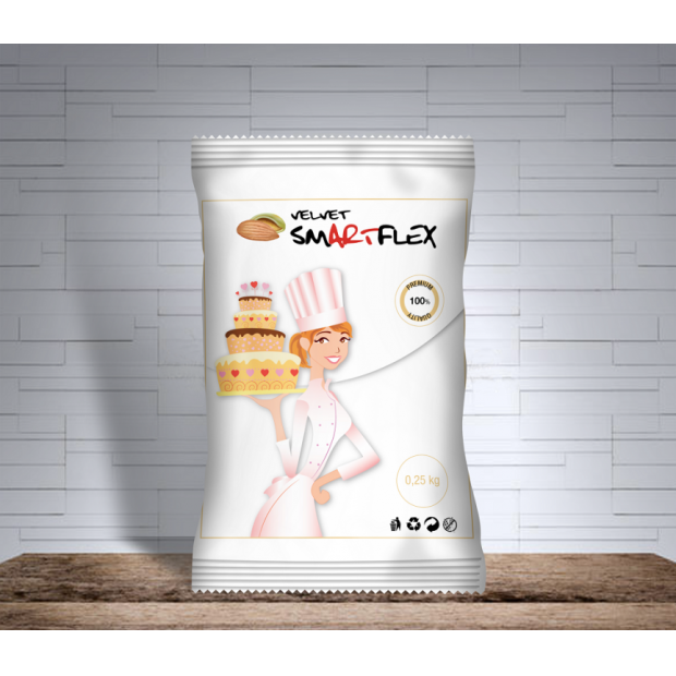 Smartflex Velvet Almond 0,25 kg zsákos kiszerelésben (tortabevonó és modellező keverék) 0143 dortis