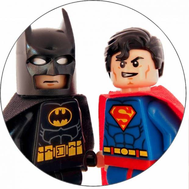 Lego Batman és Superman ehető papír 19,5 cm